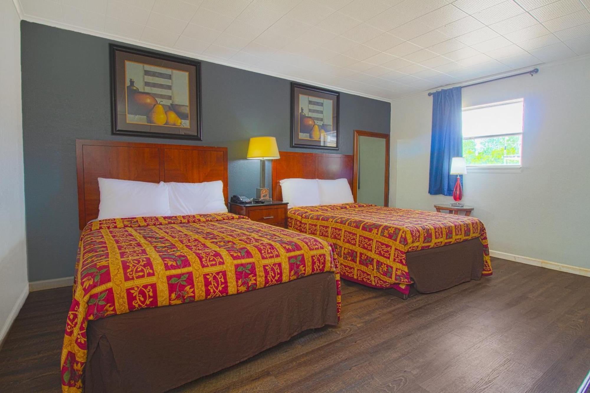 Oyo Hotel Mcalester Ok S Main St Dış mekan fotoğraf