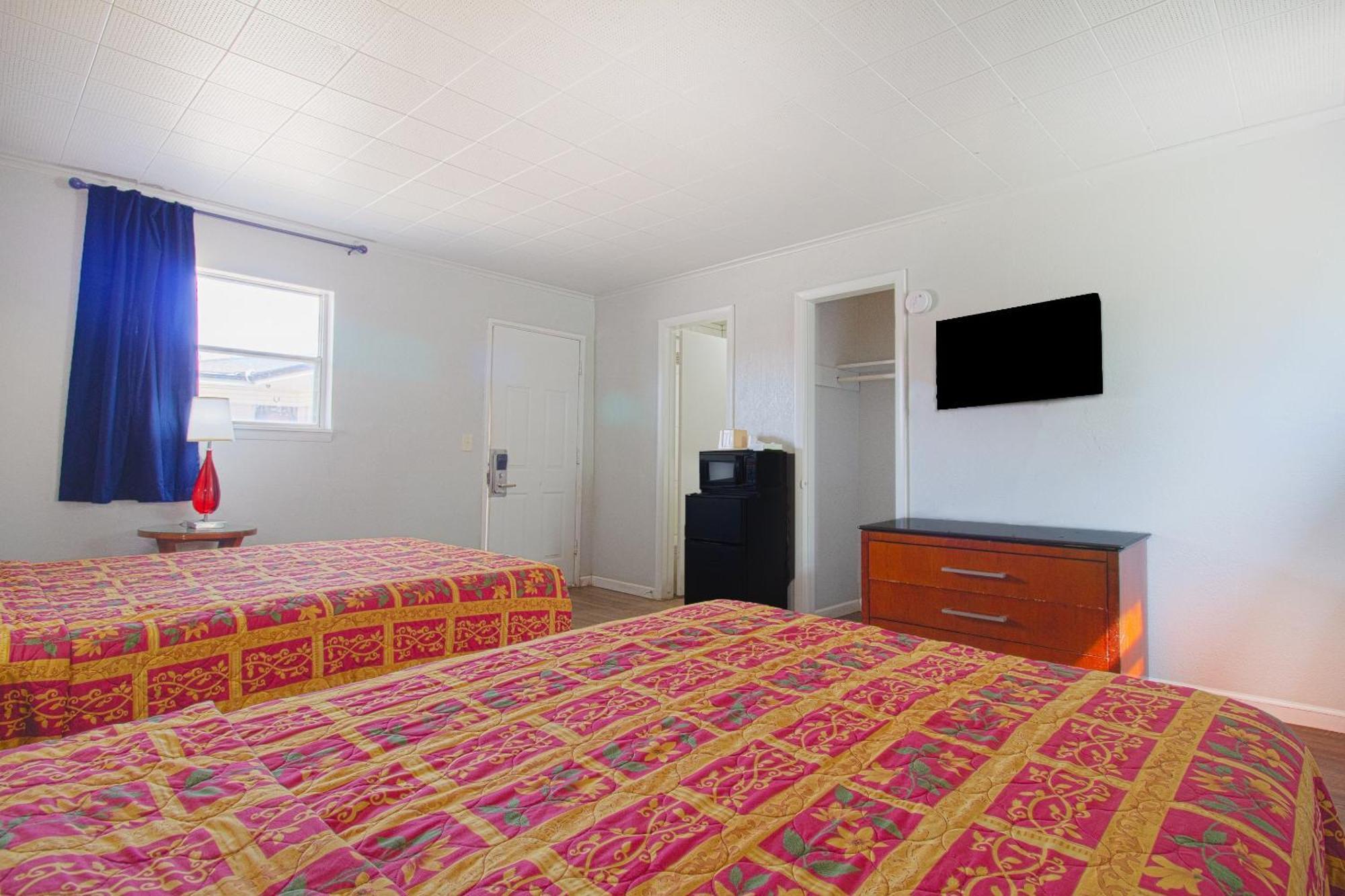Oyo Hotel Mcalester Ok S Main St Dış mekan fotoğraf